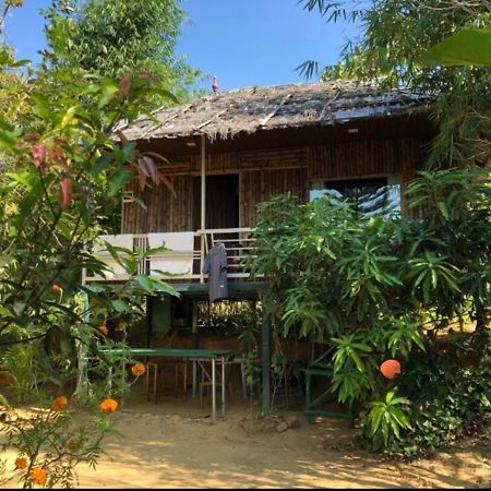 Koomankolly Resort Thirunelly Exterior photo